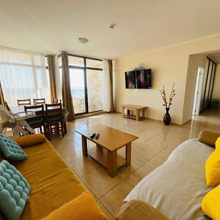 Dolce Vita Sea View Apartment Свети-Влас Экстерьер фото
