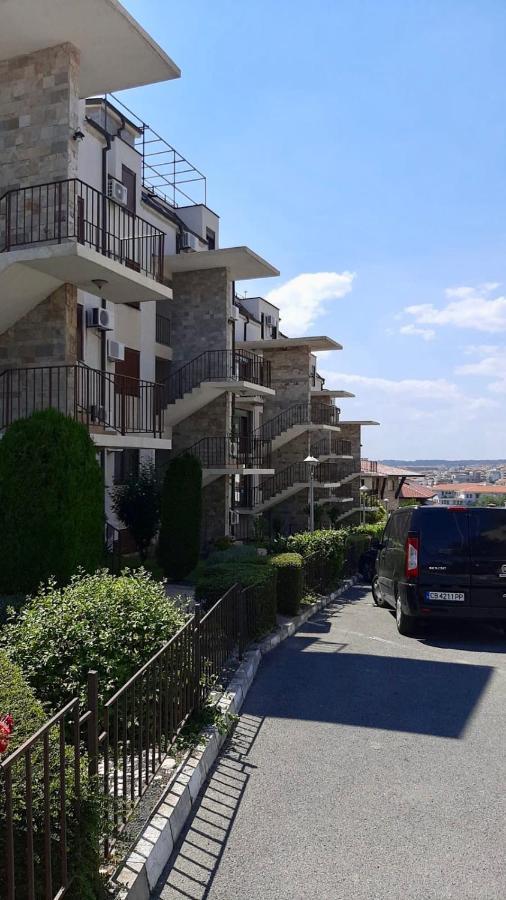 Dolce Vita Sea View Apartment Свети-Влас Экстерьер фото